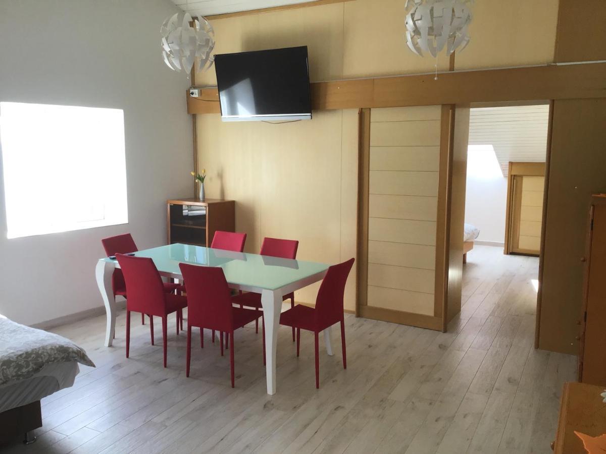 Apartments Tomato Novigrad Istria Εξωτερικό φωτογραφία