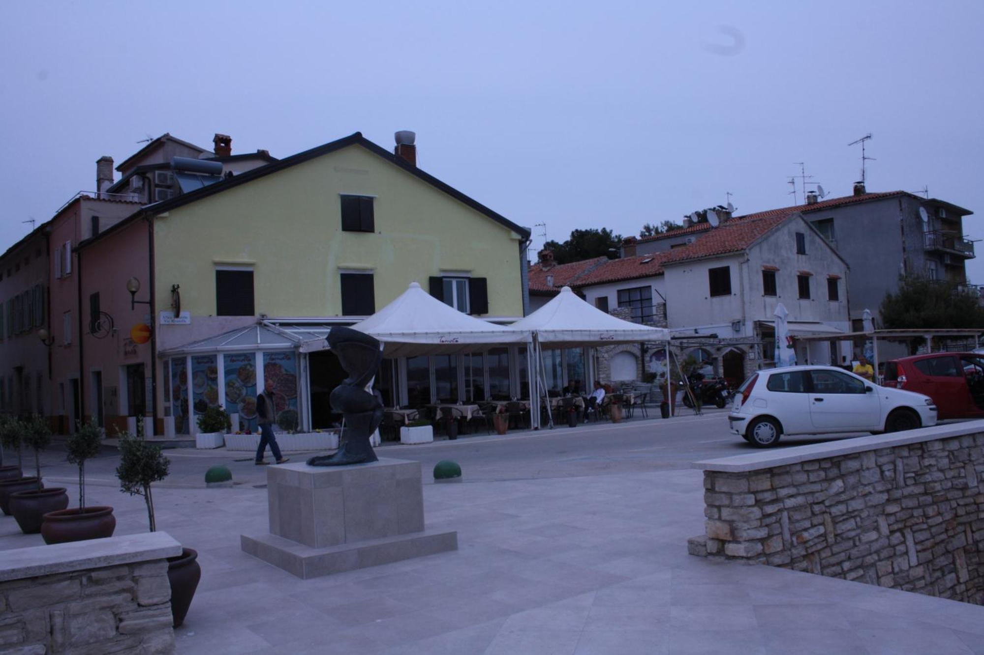 Apartments Tomato Novigrad Istria Εξωτερικό φωτογραφία