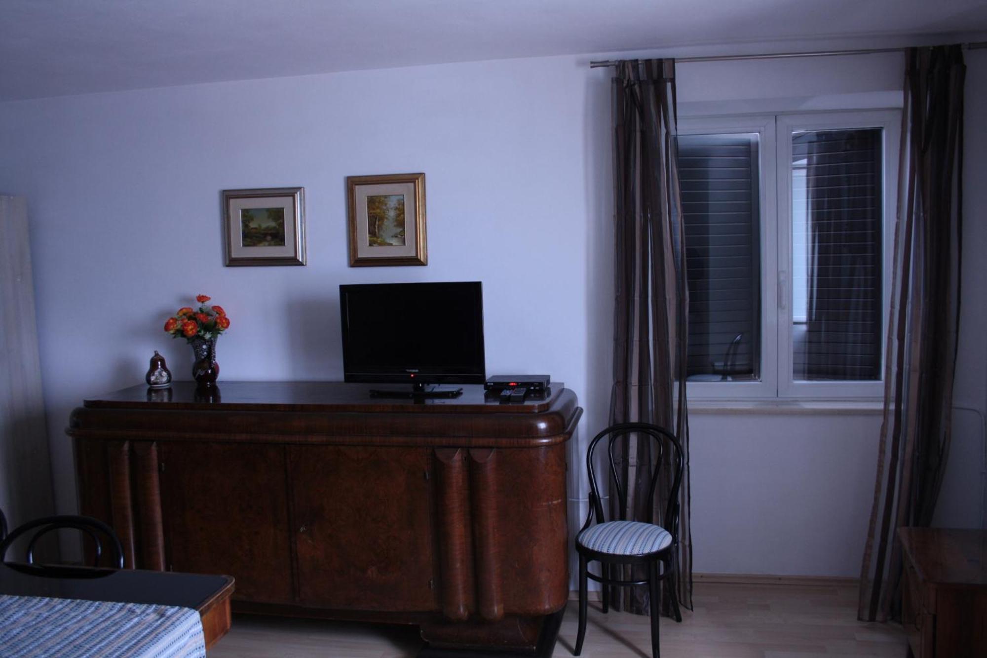 Apartments Tomato Novigrad Istria Εξωτερικό φωτογραφία