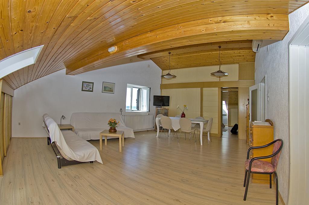 Apartments Tomato Novigrad Istria Εξωτερικό φωτογραφία