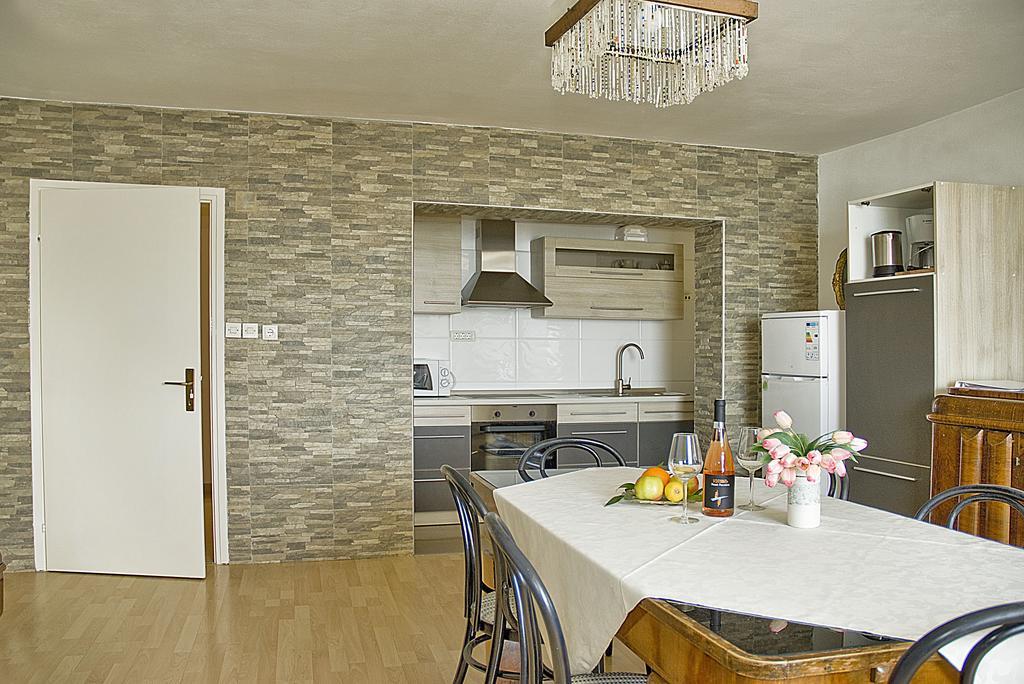 Apartments Tomato Novigrad Istria Εξωτερικό φωτογραφία