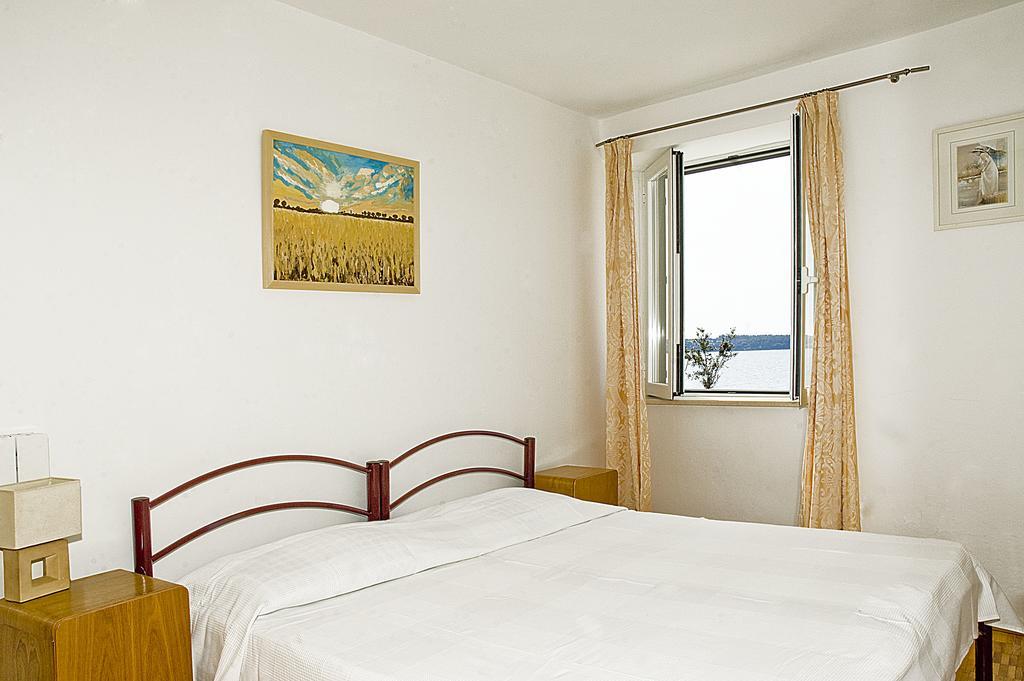 Apartments Tomato Novigrad Istria Εξωτερικό φωτογραφία